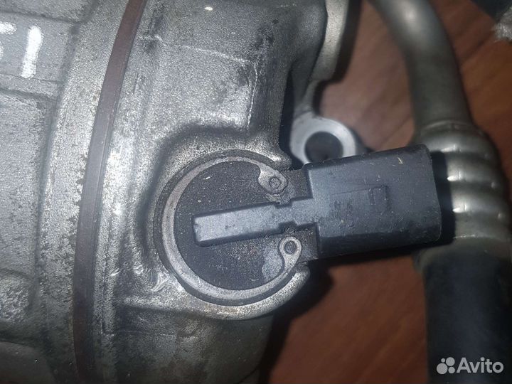 Компрессор кондиционера Volkswagen Jetta 2005-2018