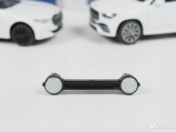 Тяга датчика уровня кузова Аudi Q7 4L