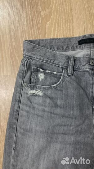Джинсы uniqlo