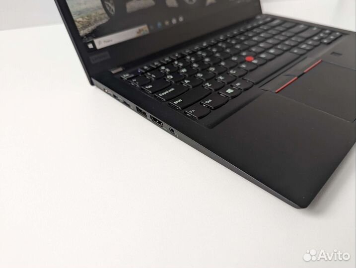 Lenovo Thinkpad T490s/14