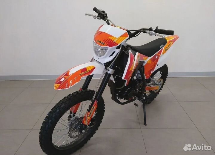 Мотоцикл кроссовый BSE Z1