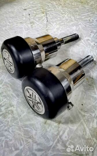 Слайдеры Ямаха FJR1300