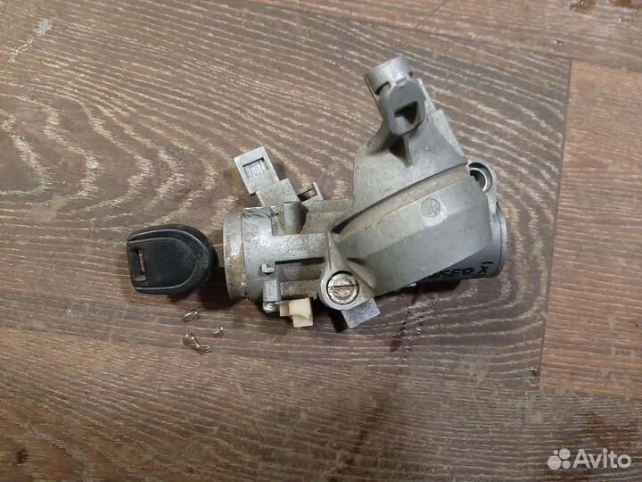 Замок зажигания Mitsubishi Lancer X 10
