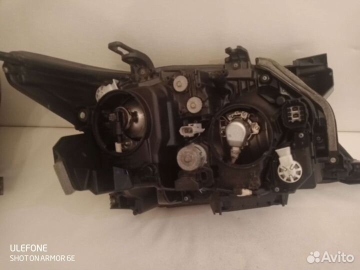 LX 570 фары левая правая