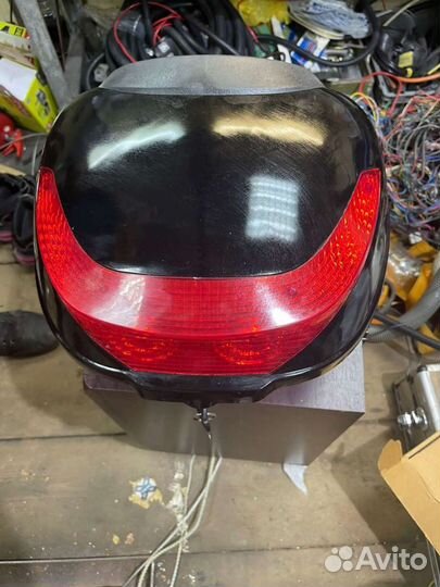Задний кофр на мото