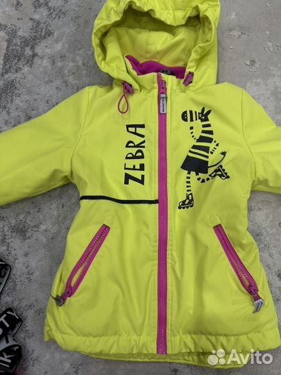 Демисезонный костюм для девочки 98 размер