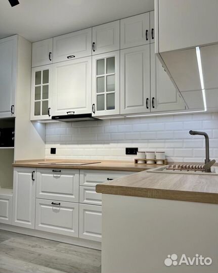 Кухня глянец. цена за всю кухню CN:015361