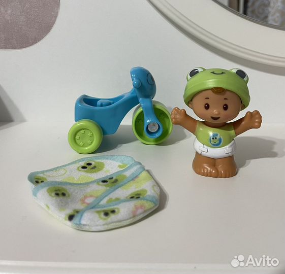 Пупсы Little People