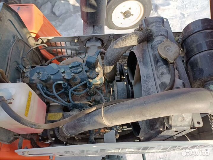 Мини-трактор Kubota B1-15, 2012