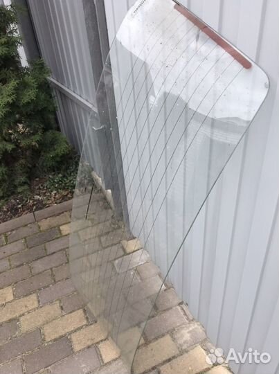 Заднее стекло ваз 2107