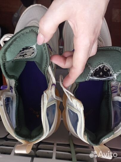 Кроссовки летние