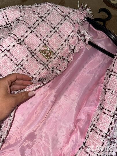 Костюм из твида