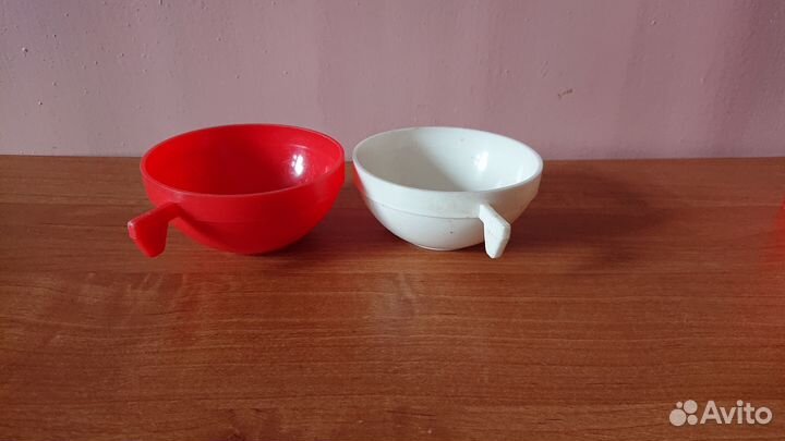 Пластиковые стаканы и кружки многоразовые