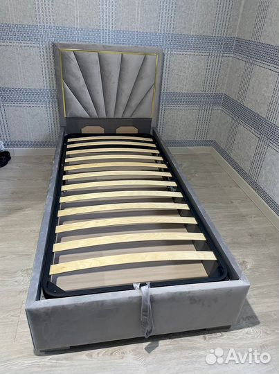 Кровати односпальная, двухспальная. Доставка