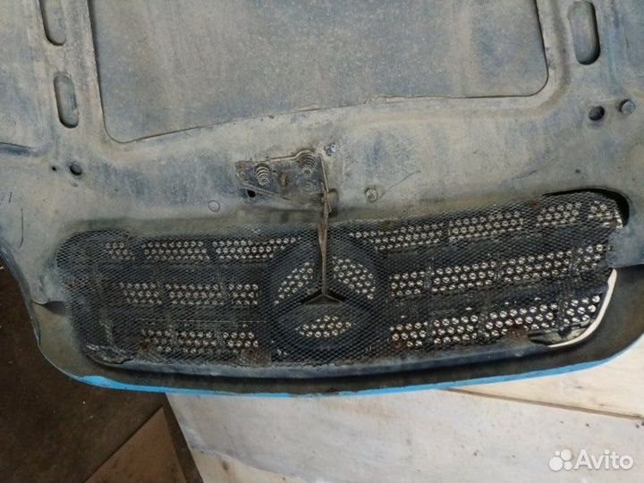 Решетка радиатора Mercedes Ml W163 3.2 112.942