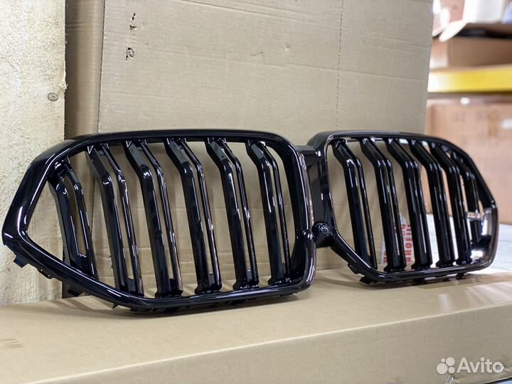 Решетка радиатора на BMW X 6 G 06 черная