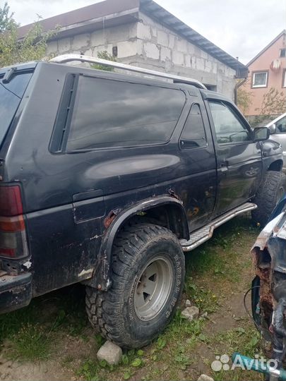 Nissan terrano 1-2 (1988-1999год) Запчасти продаю