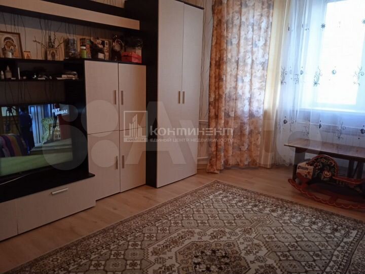 3-к. квартира, 80 м², 1/3 эт.