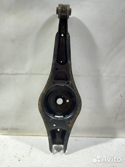 Рычаг задний нижний Volkswagen Passat B6