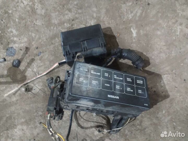 Блок предохранителей Ниссан Примера Р11