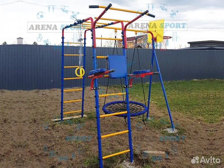 Детский уличный спортивный комплекс