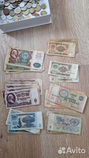 Банкноты, монеты