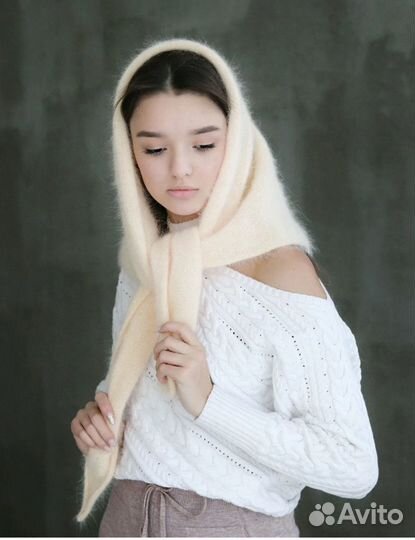 Косынка бактус пух норки (капор, косышка, шаль, ша