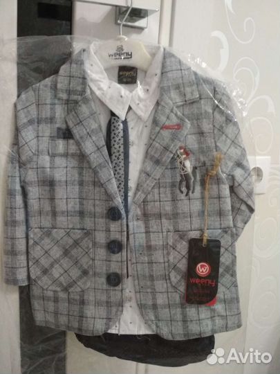 Костюм для мальчика новый