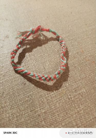 Браслеты из ниток мулине на заказ