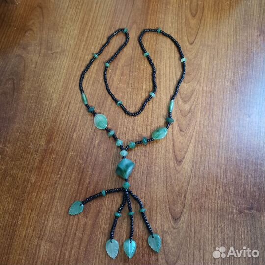 Бусы, колье, украшения