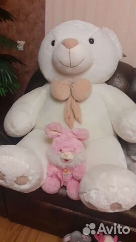 Большие плюшевые медведи