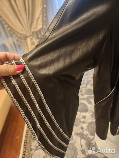 Кожаный пиджак