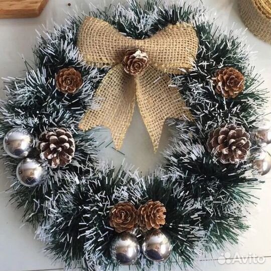 Новогодние украшения венок рождественский