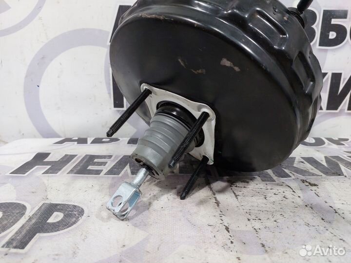 Вакуумный усилитель тормозов Ford Kuga 2