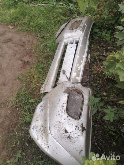 Бампер передний mitsubishi pajero3