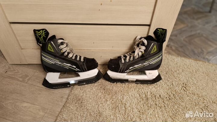 Коньки хоккейные подростковые