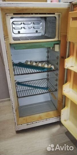 Холодильник бу