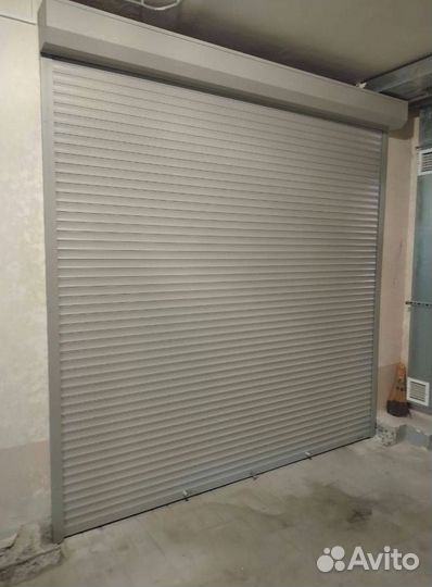 Секционные ворота