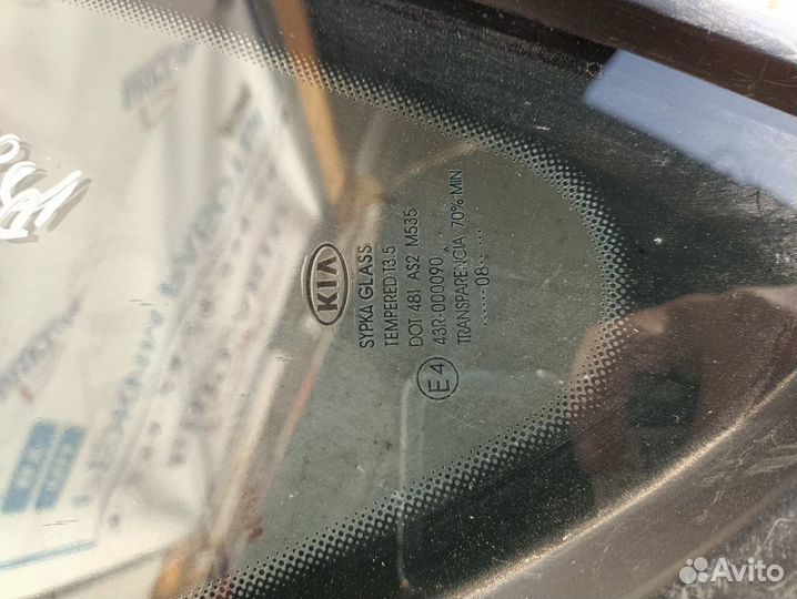 Стекло форточка Kia Ceed