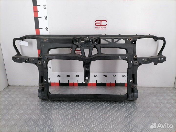 Панель передняя (телевизор) для Volkswagen Golf 4