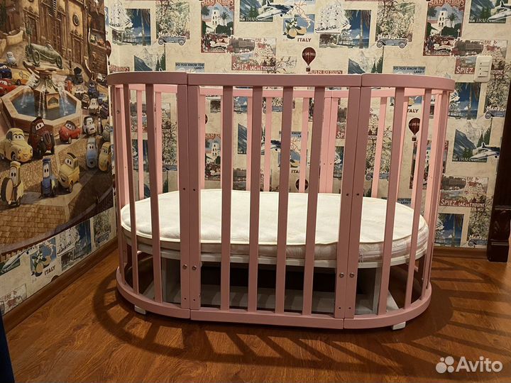 Детская кроватка