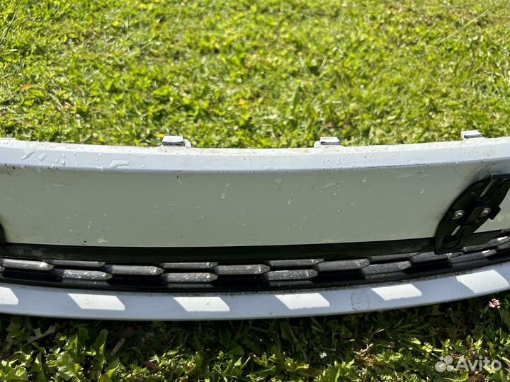 Бампер передний на шкоду рапид 2021