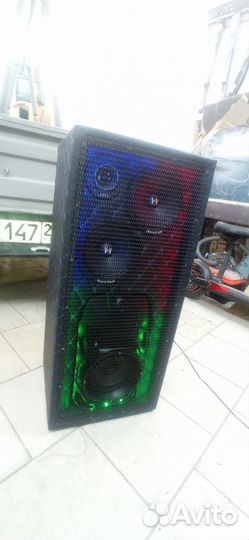 Музыкальная колонка с блютузом