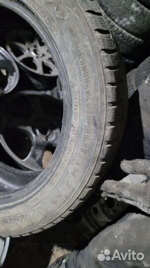 Nokian Tyres Hakkapeliitta 7 215/55 R17