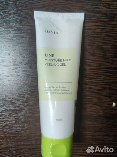 Iunik Мягкий увлажняющий пилинг гель Корея