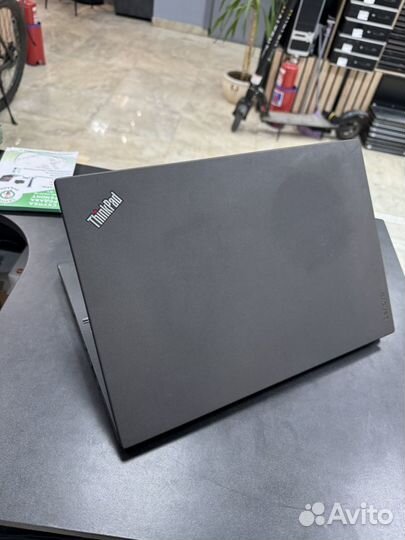 Ультрабук Thinkpad T460 Core i5-6g/8/256SSD/FHD