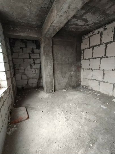 2-к. квартира, 79 м², 6/9 эт.