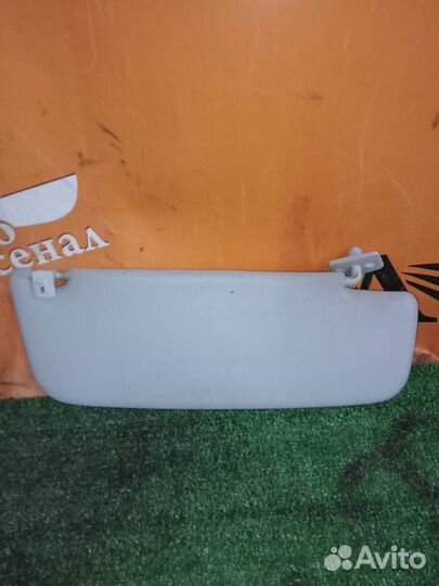 Козырек солнцезащитный LADA Granta 2016