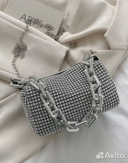 Сумка в стразах