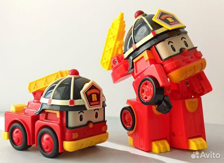 Машина пожарная инерционная робот-трансформер Рой